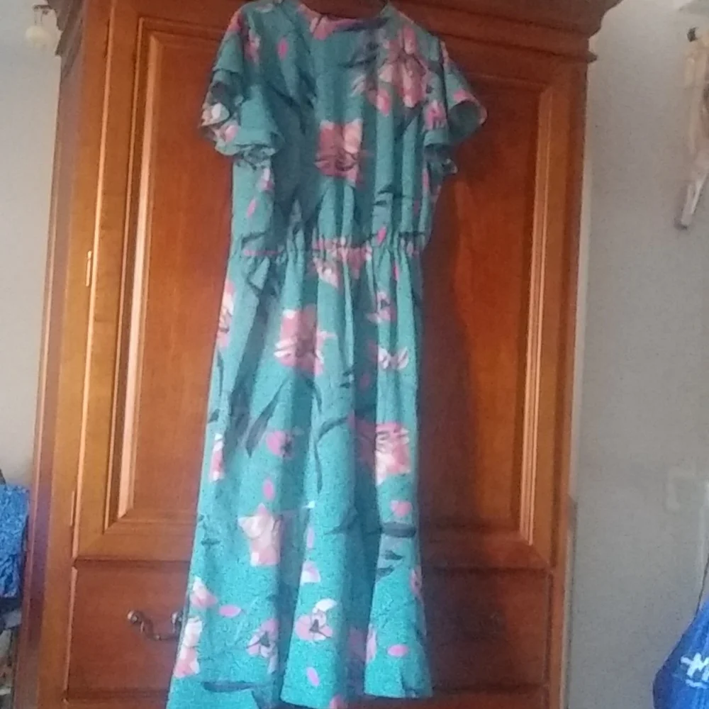 A New Day Ruffle Floral Faux Wrap Dress - Picture 5 of 7